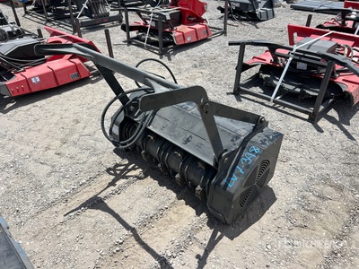 2026 GIYI GY-ML45 32 in Mini Skid Steer Mulcher (Unused)