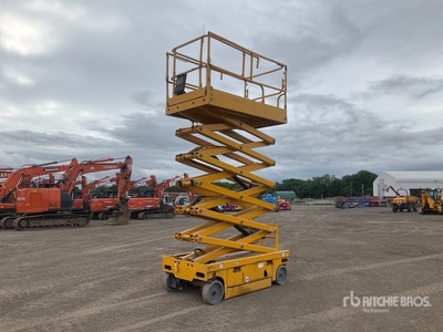 2015 Haulotte COMPACT 14 Electric Scissor Lift
