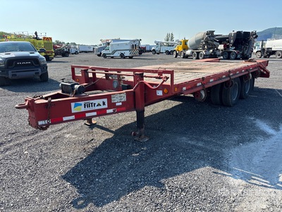 2013 Load Max 20 ft T/A مقطورة معدات