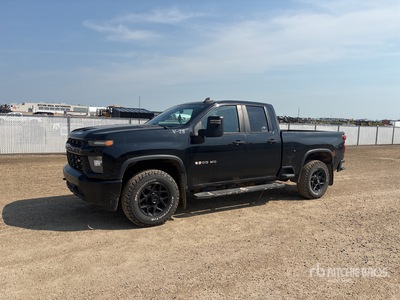 2020 Chevrolet Silverado 2500 Custom 4x4 Extended Cab Pickup
