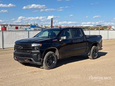 2021 Chevrolet 1500 LT Trail Boss 4x4 Crew Cab Pickup