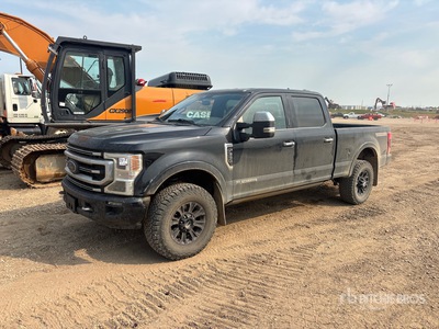 2022 Ford F-350 Platinum Tremor 4x4 Crew Cab Pick Up
