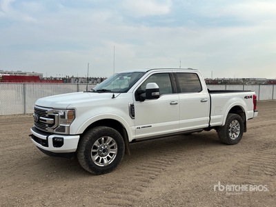 2022 Ford F-350 Limited 4x4 Crew Cab Pickup