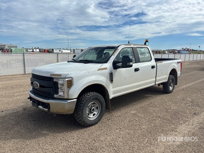2018 Ford F-350 XL 4x4 Crew Cab Pickup