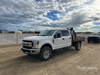 2019 Ford F-350 XLT 4x4 Crew Cab Camión Caja Abierta