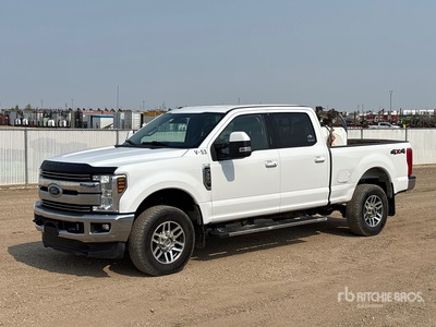 2018 Ford F-350 Lariat 4x4 Crew Cab Pickup