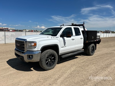 2018 GMC 2500 SLE 4x4 Extended Cab Z71 平台トラック