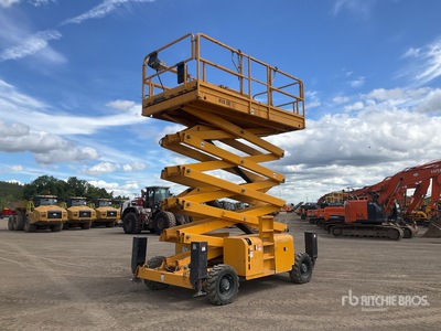 2015 Haulotte H18SX 4x4 Diesel Scissor Lift