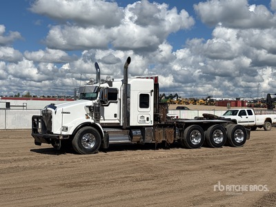 2020 Kenworth T800 8x6 Sleeper Winch Truck