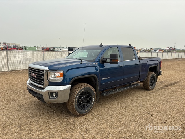 1GT12PEG8KF124708 2019 GMC Sierra 2500 photo no. 1