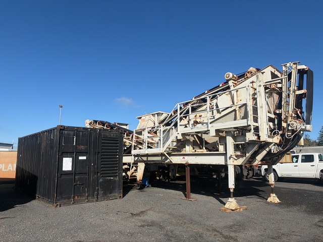1988 Johnco Hammermill Mobile Impact Crusher 1988 Johnco Hammermill Mobile Impact Crusher