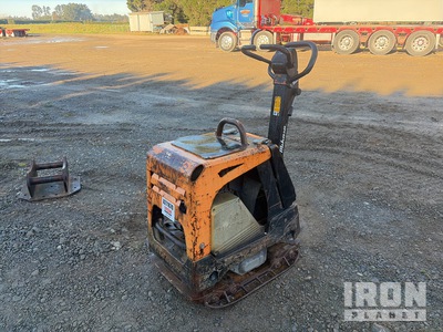 Mikasa Compass 2 Reversible Vibratory Plate Compactor