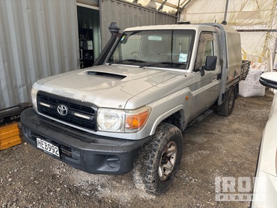 2014 Toyota Landcruiser 4x4 Ophalen