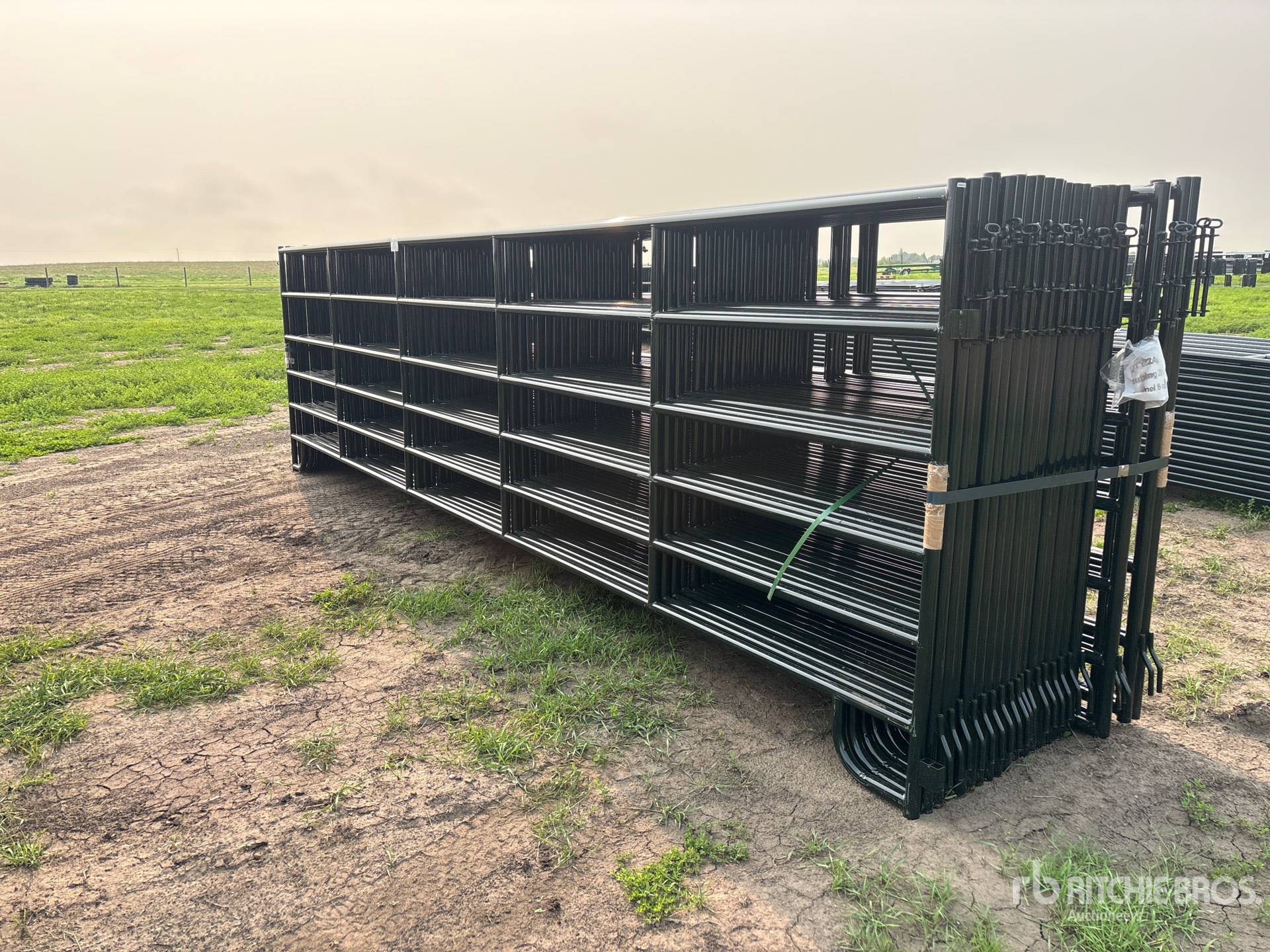 Quantity of (24) 2026 BYT PNL200 20 ft x 5 ft 6 in 6 Rail Livestock Panel (Unused)