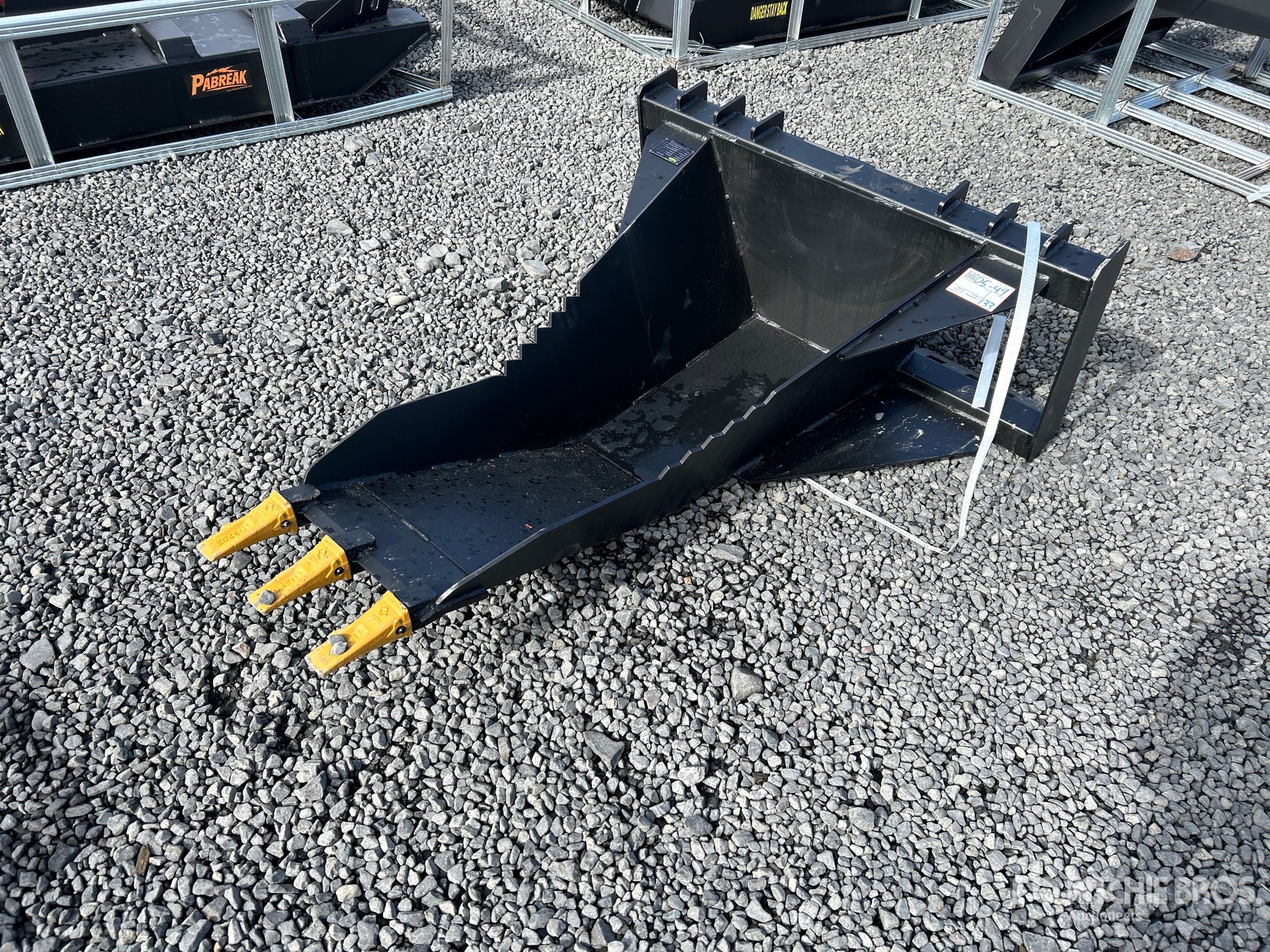 2026 PABREAK BT200 Skid Steer Bucket (Unused)