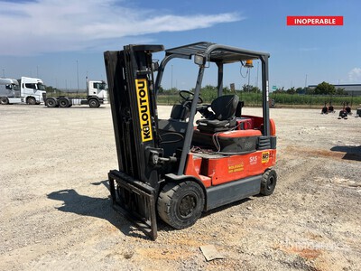 2009 Toyota 7FBMF30 Electric Forklift (Inoperable)