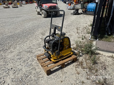 2014 Wacker WPP1550AW Vibratory Plate Compactor