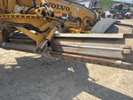 Układ hydrauliczny with Siłownik osłony ostrza
