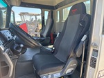 4 Transmision with Seats/armrests