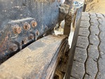 4 Underbody - Truck with 
