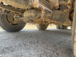 4 Underbody - Truck with Steer Axle