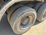 4 Underbody - Truck with Left Center Drive Tires