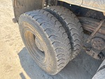 4 Underbody - Truck with Right Rear Drive Tires