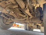 4 Underbody - Truck with Center Drive Axle