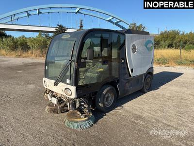 2007 Mathieu Azura Concept Balayeuse Sweeper Truck (Inoperable)