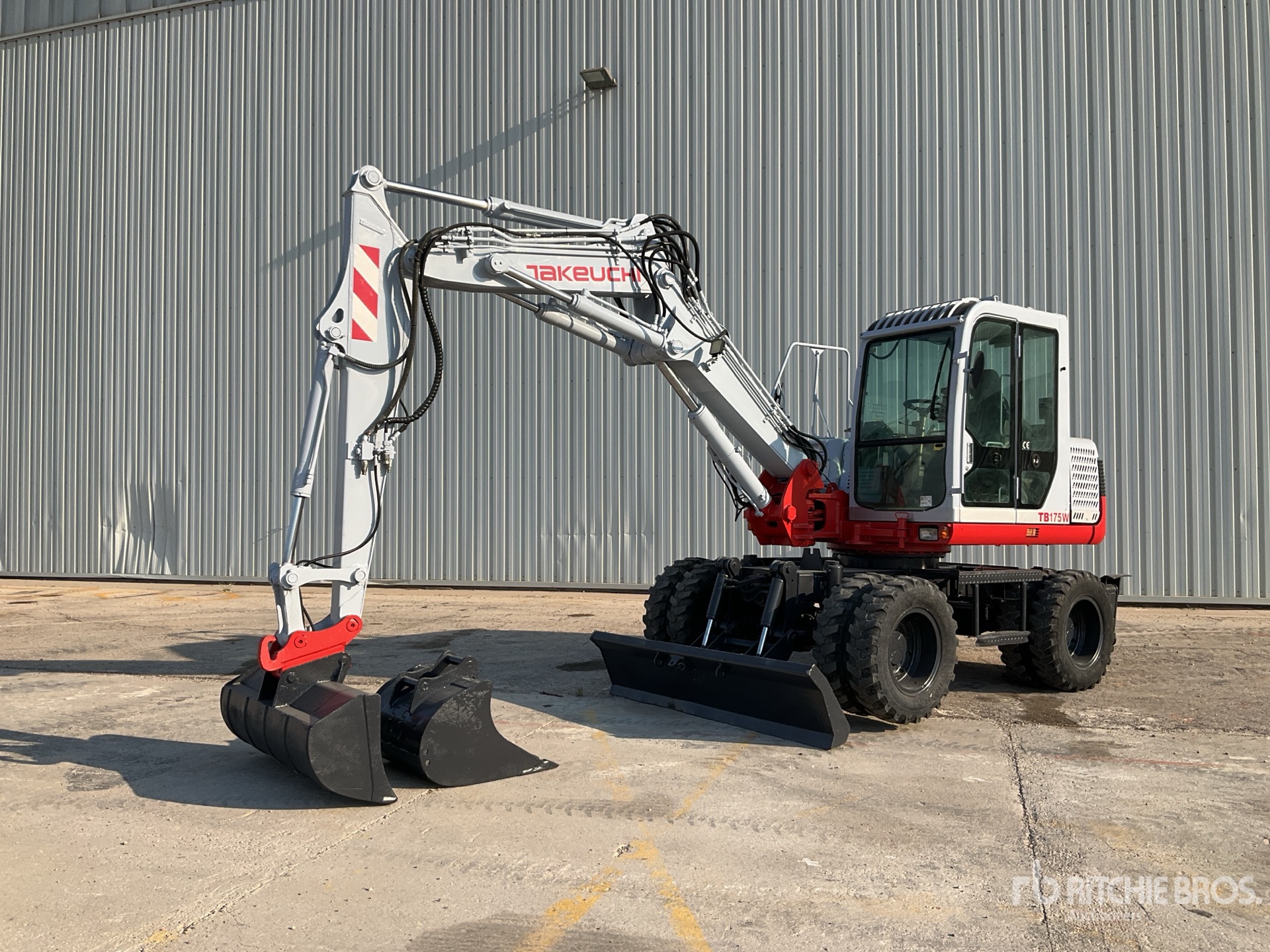 2005 Takeuchi TB175W Wheel Excavator