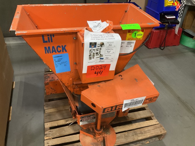 Air-Flo MSS Salt/Sand Spreader