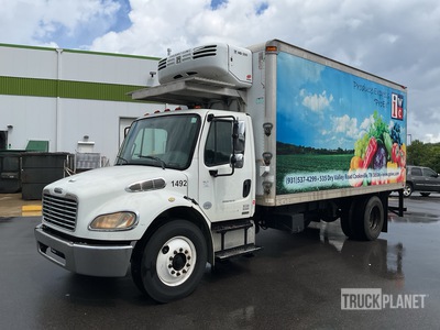 2009 Freightliner M2 106 4x2 Refrigerated Truck