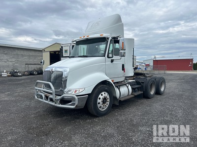 2007 International 8000 6x4 تراكتور شاحنة نهارية (ثنائية المحور)