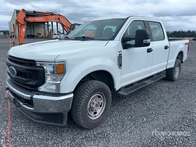 2022 Ford F-250 XL 4x4 Crew Cab Pickup