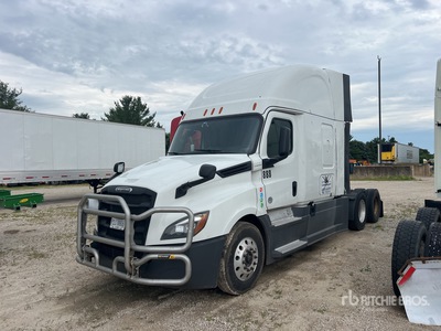 2020 Freightliner Cascadia 126 6x4 T/A Sleeper Truck Tractor