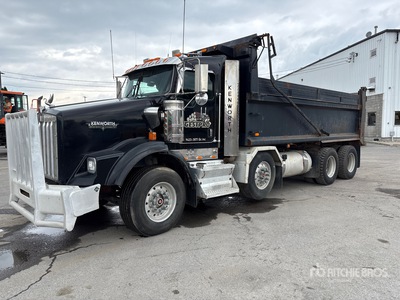 2015 Kenworth T800 8x4 Twin-Steer T/A Camión dumper