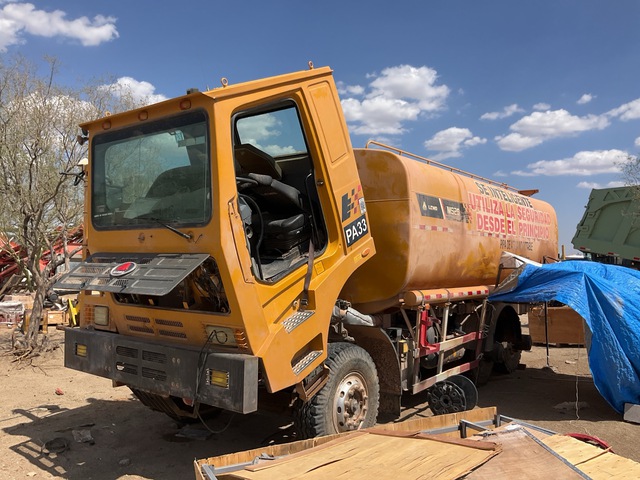 2024 LGMG MS25 25000 L 6x4 Water Truck (Inoperable)