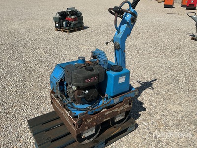 2012 Weber DVH600L Walk Behind Roller