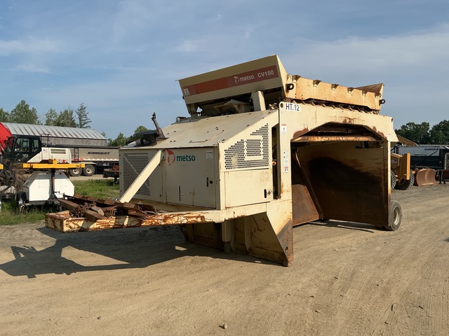 2020 Metso CV100 Mobile Screener