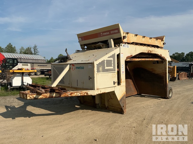 2020 Metso CV100 Mobile Screener