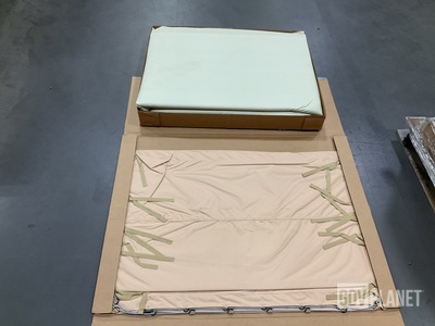 (5) Temper Tent Floors & (1) Blackout Curtain Vestibule