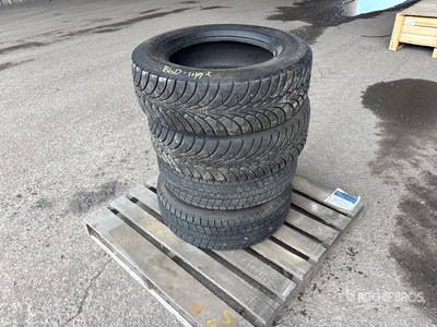 Quantity of (4) Mixed Pneumatici per autocarro