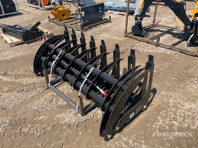 2026 GIYI GY-CLG72 72 in Log Skid Steer Grapple (Unused)