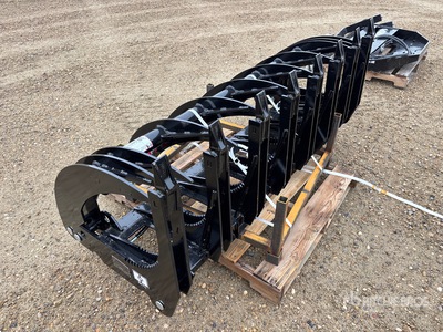 2026 GIYI GY-CLG72 72 in Log Skid Steer Grapple (Unused)
