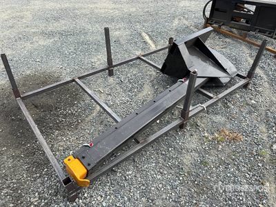 2026 GIYI GY-FLA79 126 in Forklift Extendable Boom Material Handling Arm (Unused)