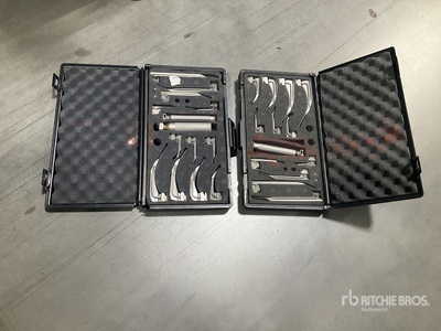 (2) Laryngoscope Sets