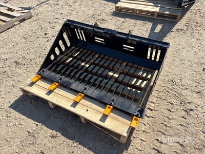 2026 GIYI GY-RB44 44 in Skeleton Mini Skid Steer Bucket (Unused)