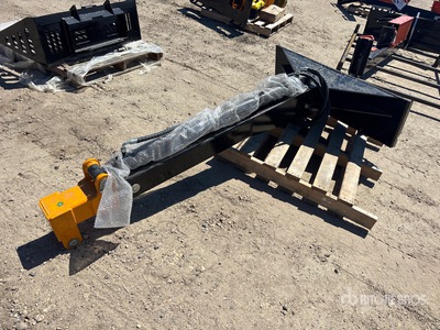 2026 GIYI GY-TBL47 135 in Skid Steer Telescopic Boom (Long Cylinder) (Unused)