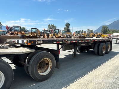 2015 Doepker 28 ft T/A Super B-Train Pup Remolque caja abierta