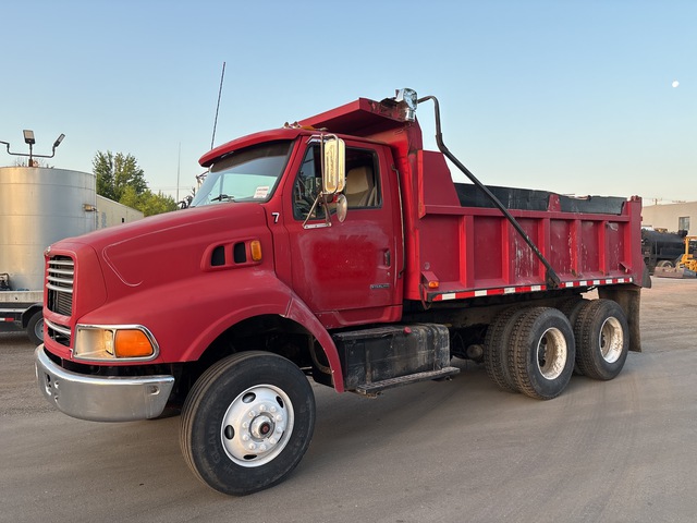 1999 Sterling LT8513 6x4 T/A Dump Truck